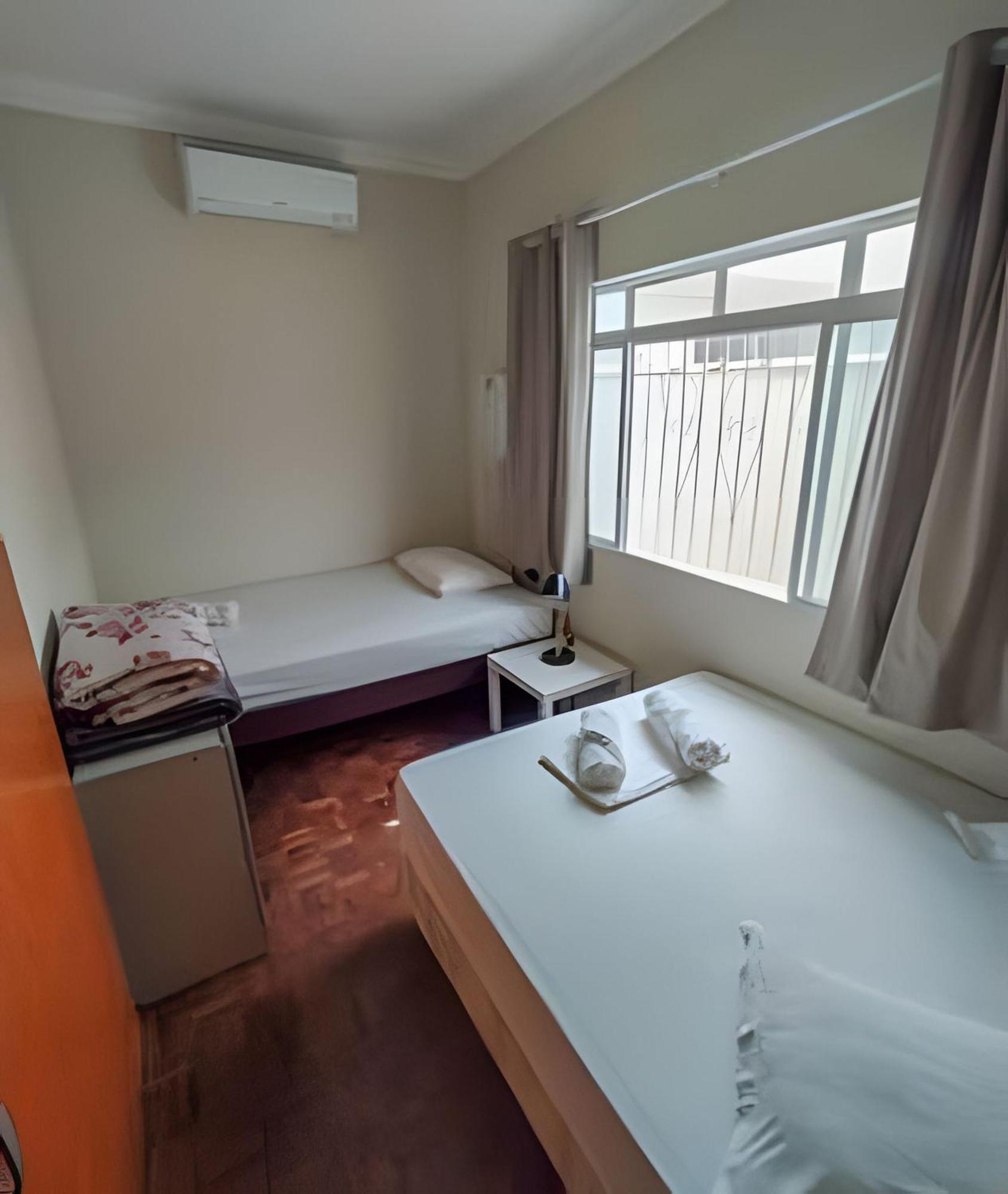 Casa Reformada, 2 Qts, Prox. Ao Santuario Nacional Appartement Aparecida  Buitenkant foto